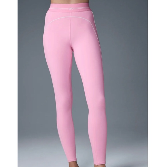 Alo Airbrush High-Waist Heart Throb Legging NWT Sweet Pink
